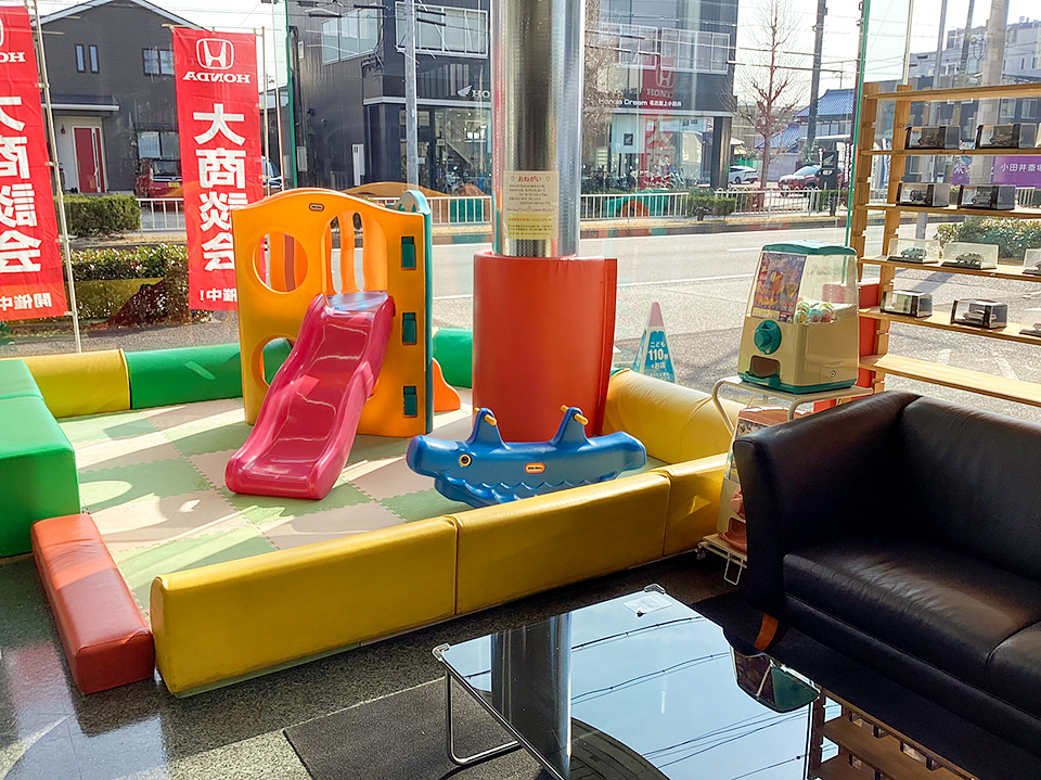 キッズコーナー